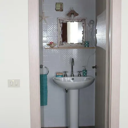 Azzurromare Guest house 3*